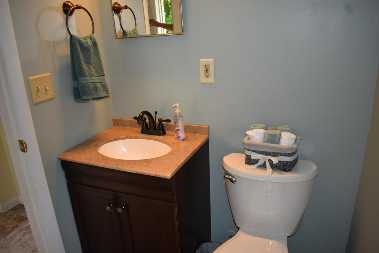 Cozy 2 Bedroom House Adrian المظهر الخارجي الصورة